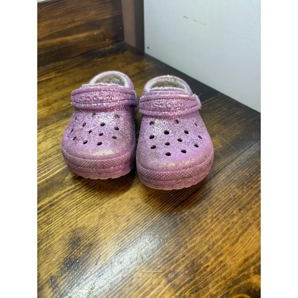 Crocs Lavender Glitter‎ Fur Lined Clogs Size C10